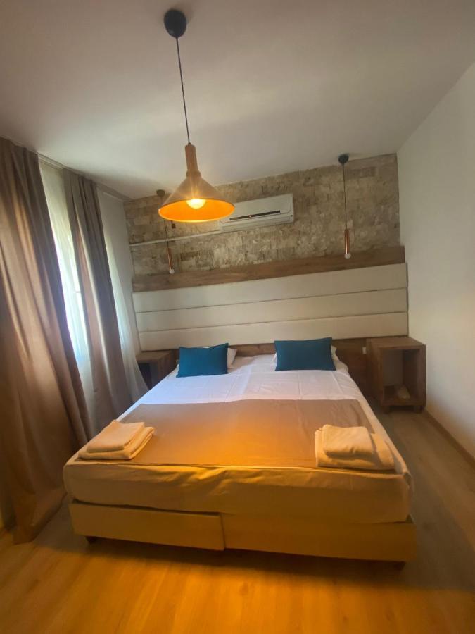 Cat Kapi Alacati Cesme Bagian luar foto